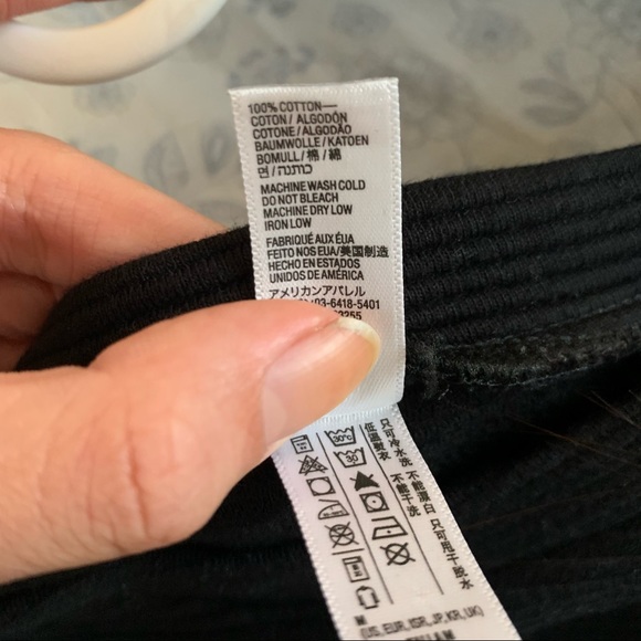 Cropped Ribbed Crewneck Sweatshirt - Picture 5 of 5